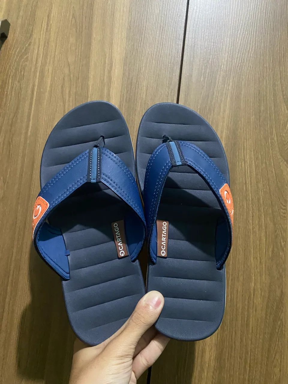 Chinelo Azul com Laranja - Tamanho 39 - Foto 2