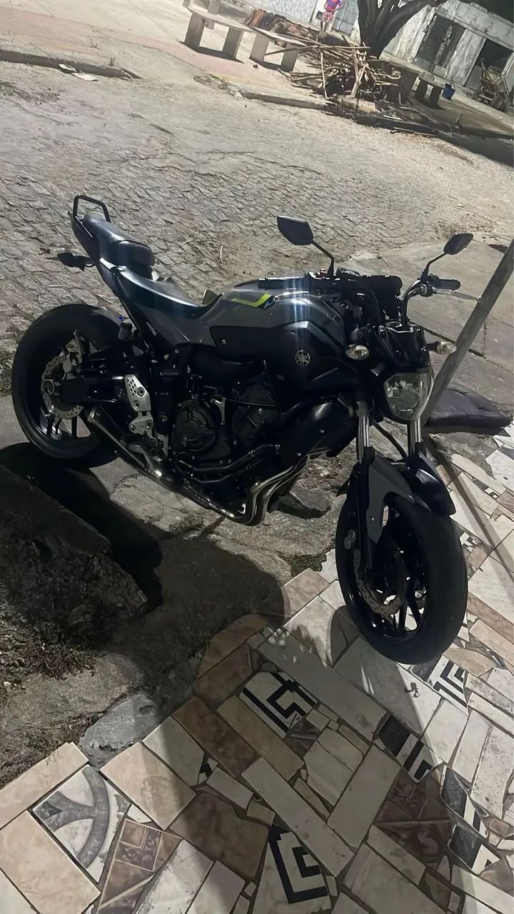 Mt 07  - Foto 2