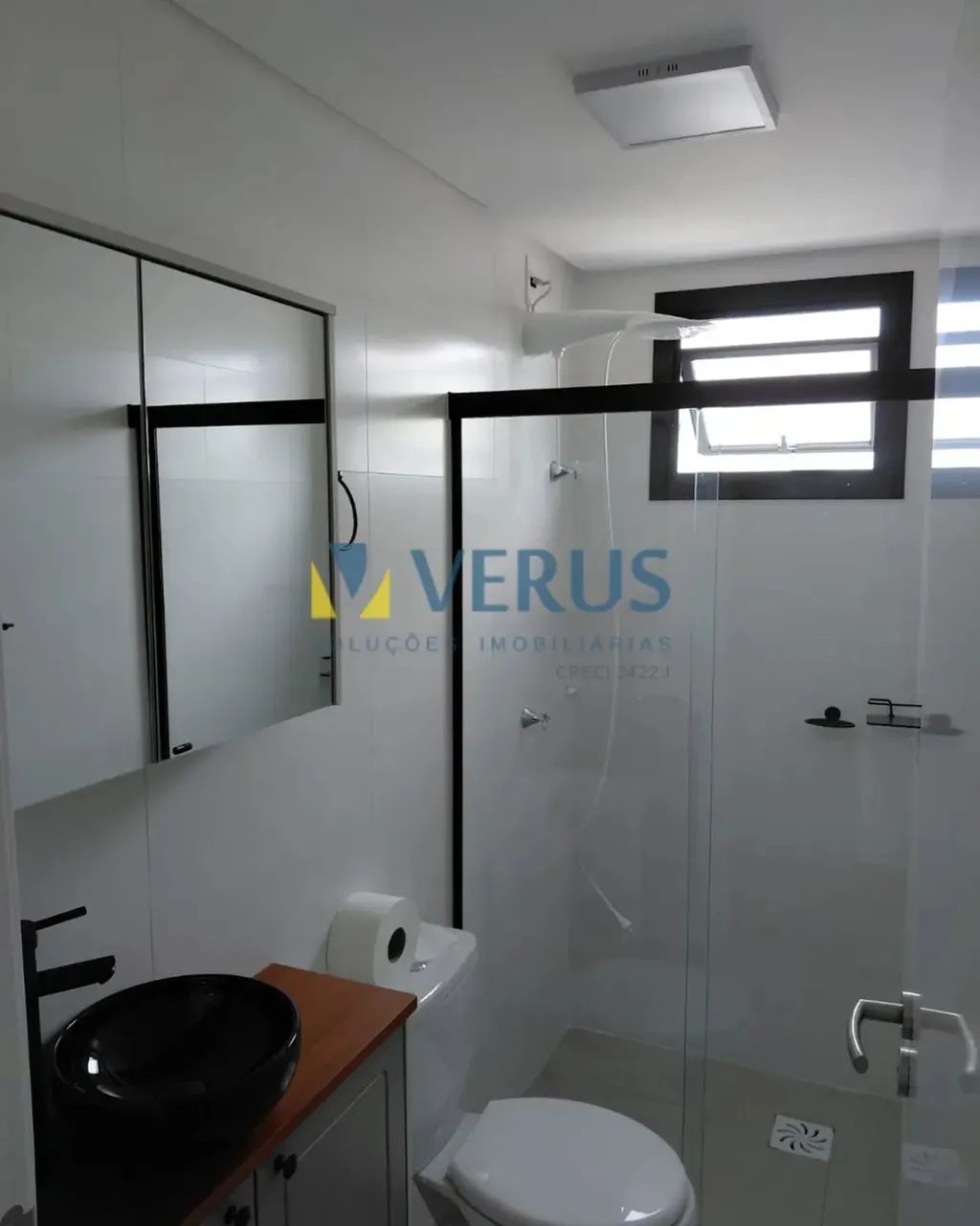 Apartamento mobiliado com 02 Dormitórios No Bairro Cordeiros - Foto 8