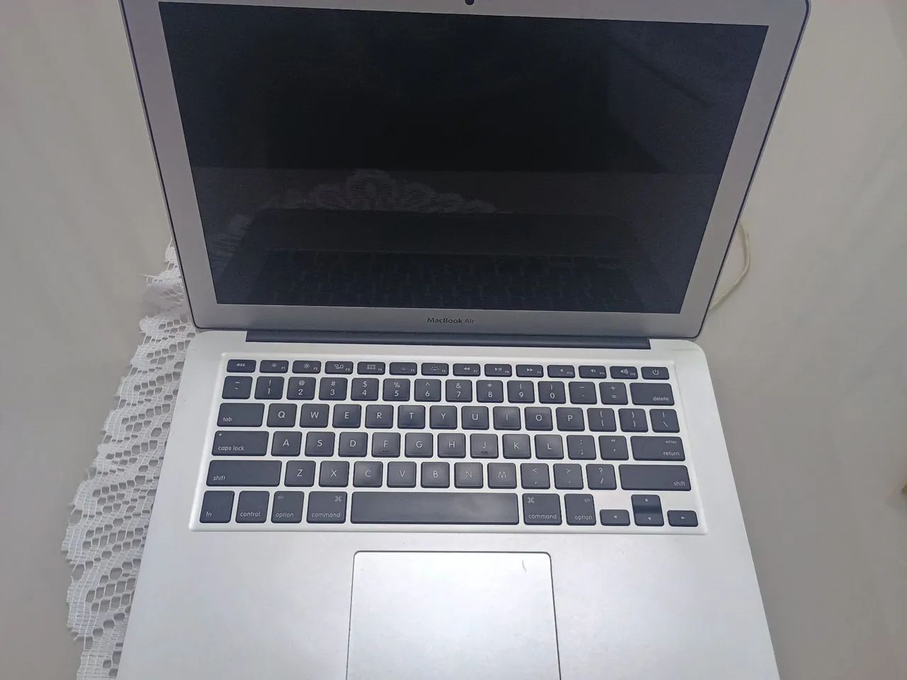 Macbook Air pouco usado  - Foto 2