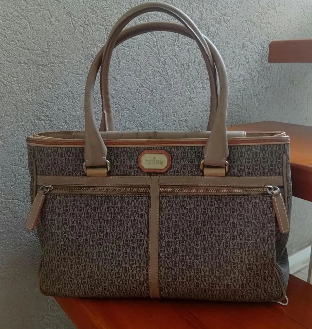 Bolsa Victor Hugo 