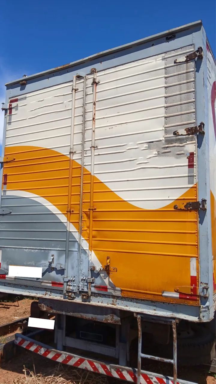 Vende-se baú para caminhão  - Foto 4