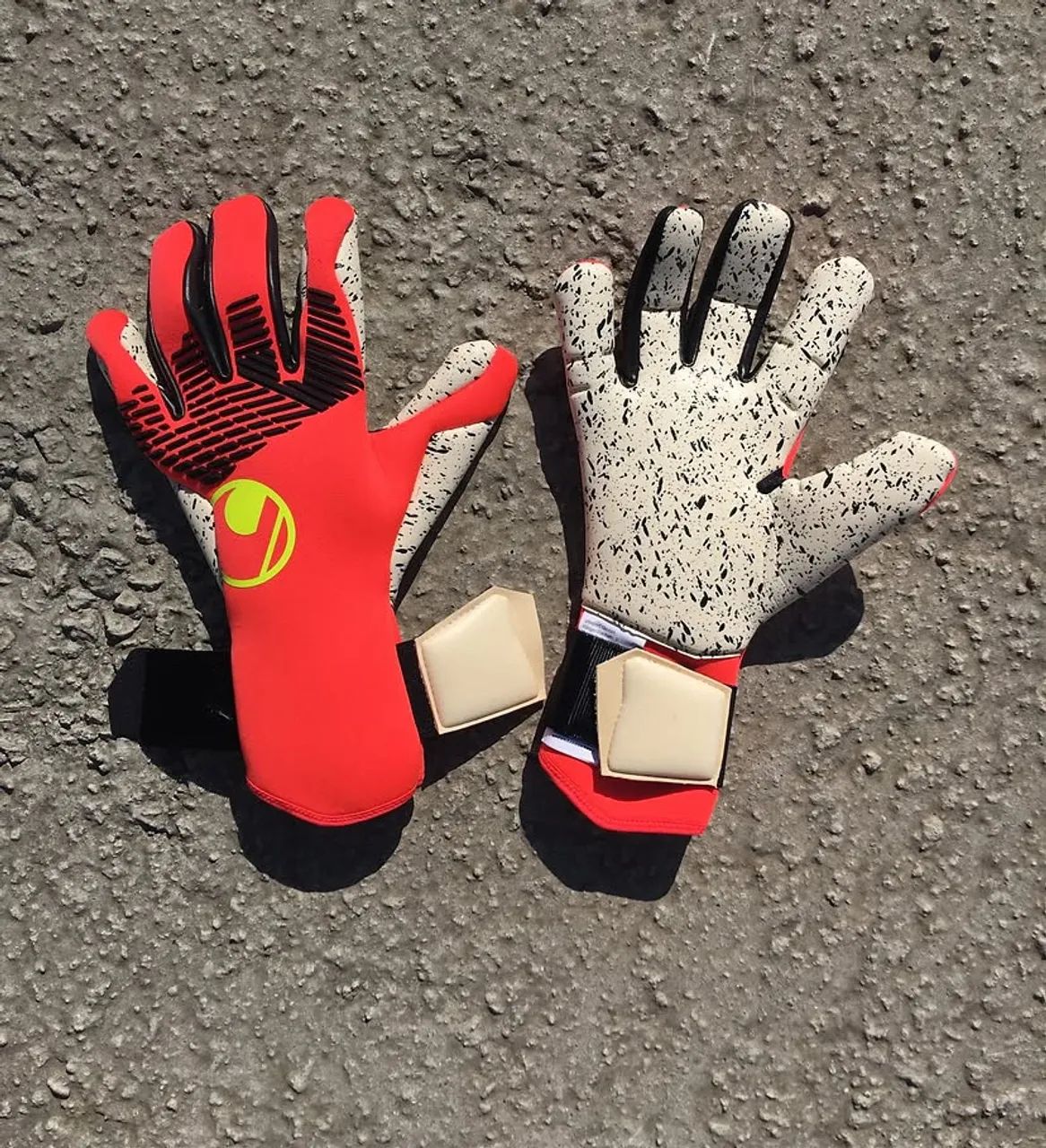 LUVAS DE GOLEIRO IMPORTADAS  - Foto 4