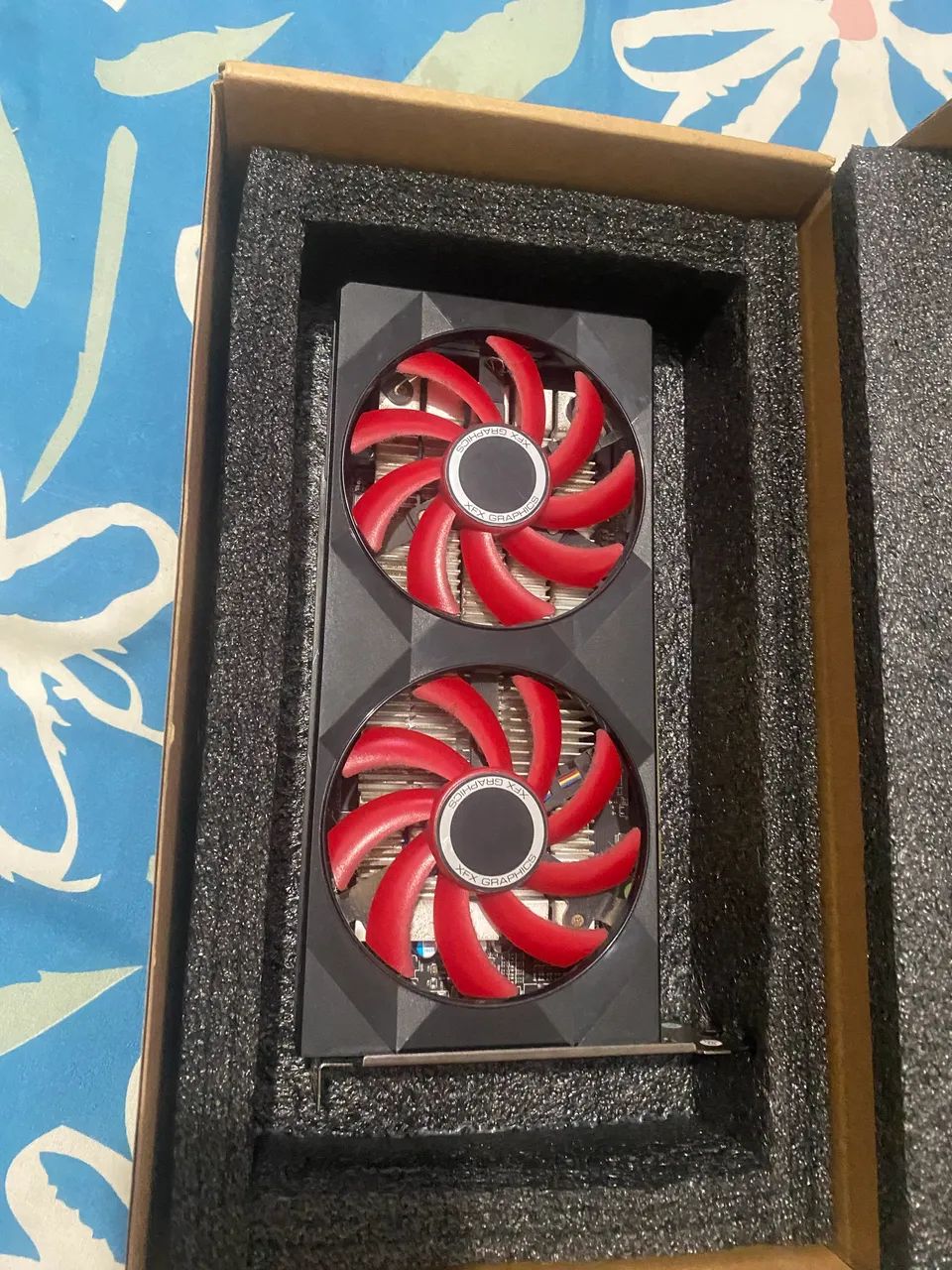 RX 550 4GB Ddr5 128 bits
