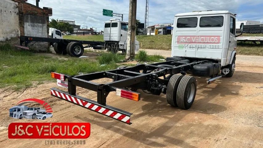 Mercedes 710 Plus (Longa) - Foto 7