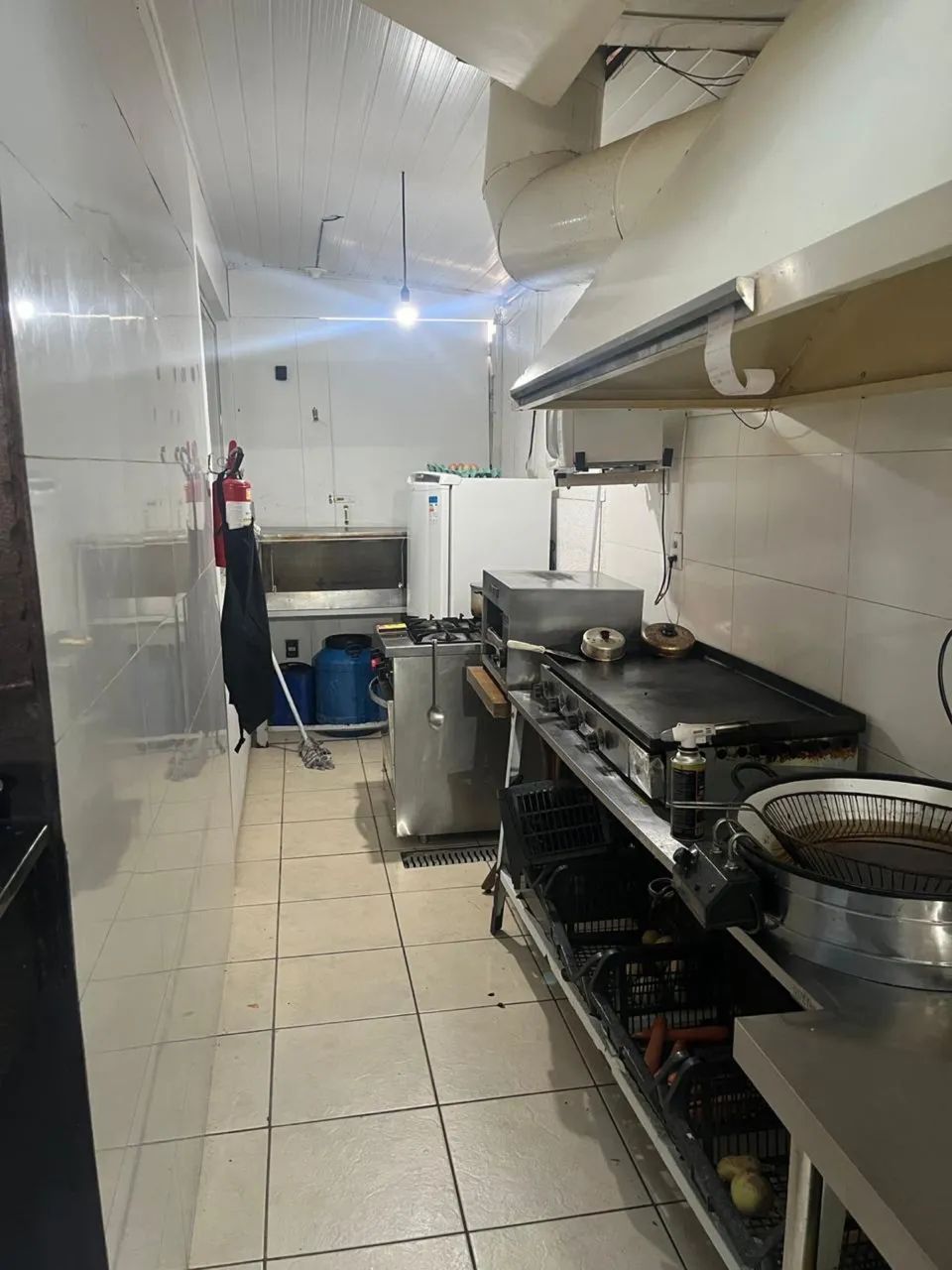 Vendo restaurante completo, pronto para trabalhar. - Foto 4