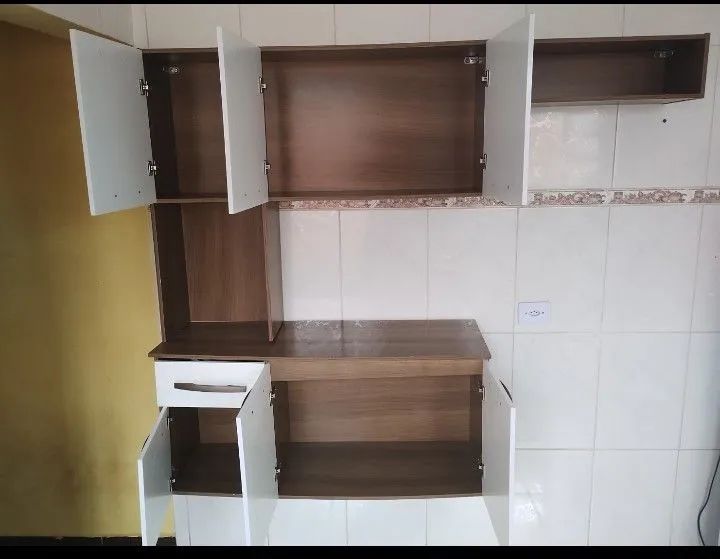 ARMÁRIO DE PAREDE SEMI NOVO  - Foto 3