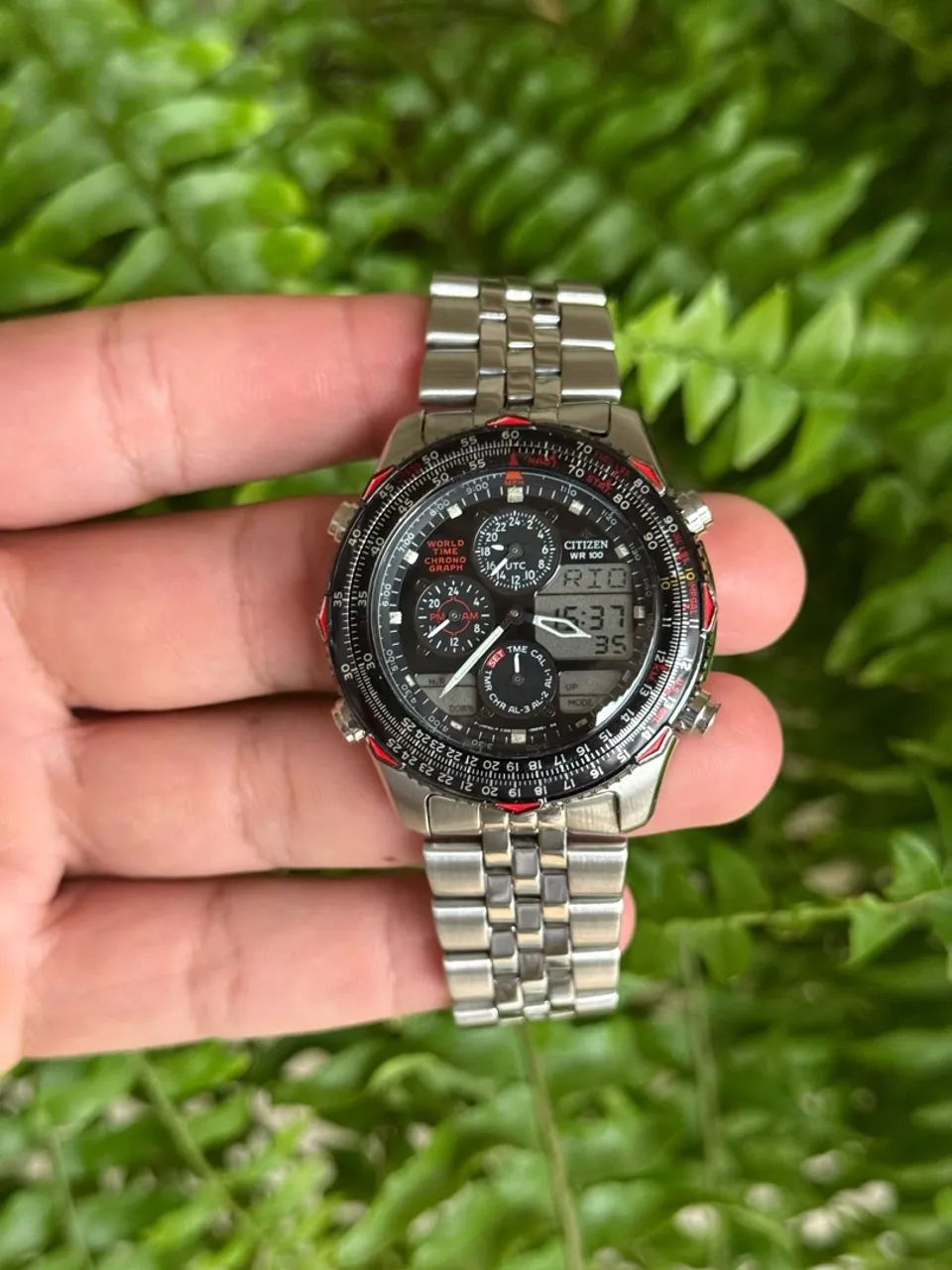 Relógio Citizen C300 Red Devil Horal Mindial  - Foto 2