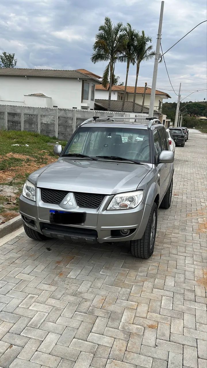 Mitsubishi Pajero TR4 2.0 Flex 16V 4X2 Aut. 2014 2014