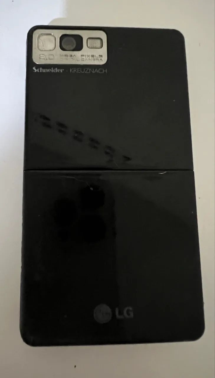 LG Prada KE850 (primeira versão)