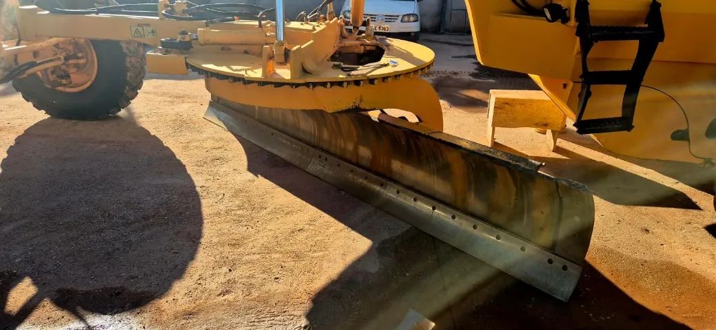 MOTONIVELADORA VOLVO G930 OPORTUNIDADE - Foto 5