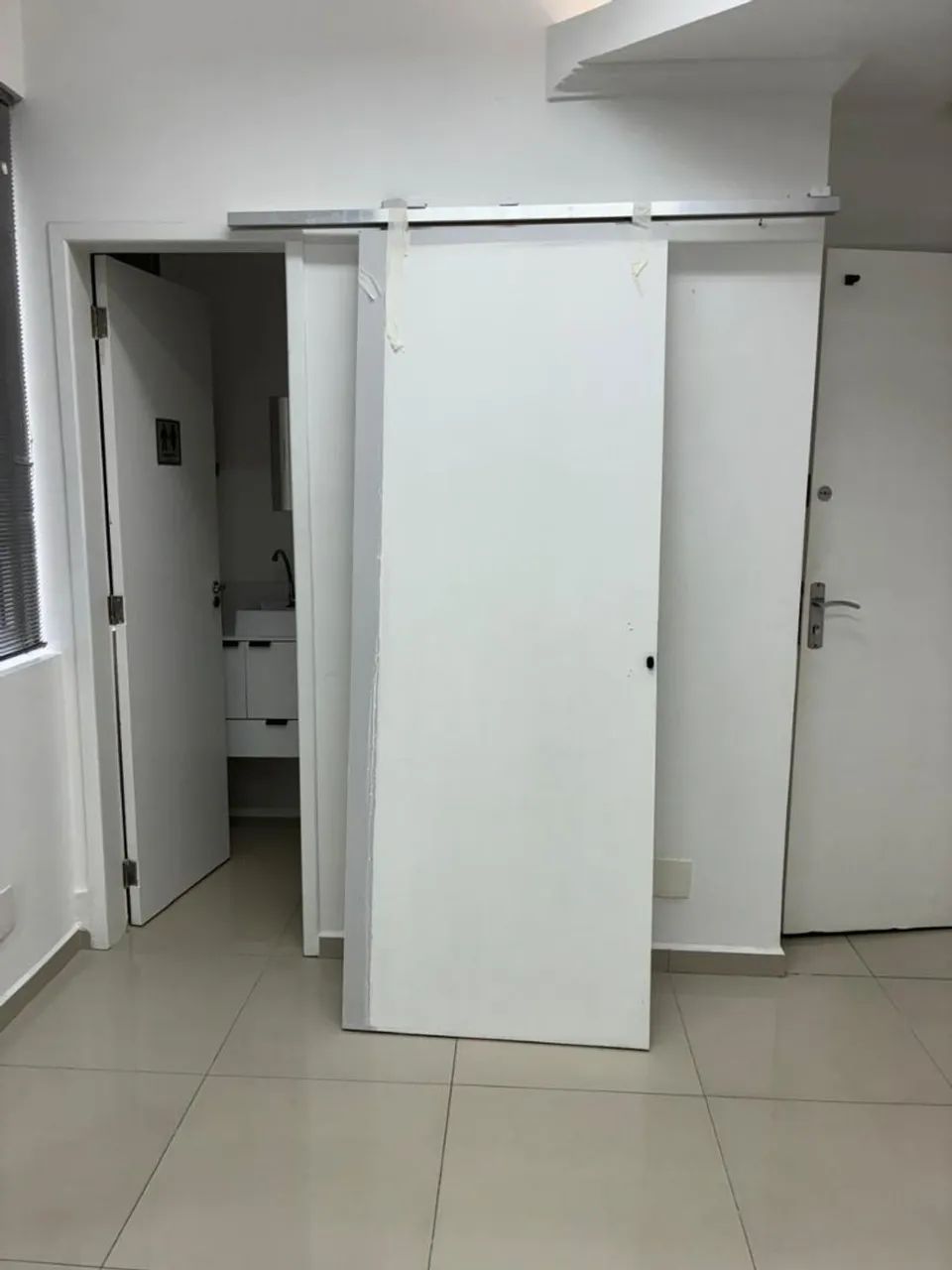 Porta de correr completa 