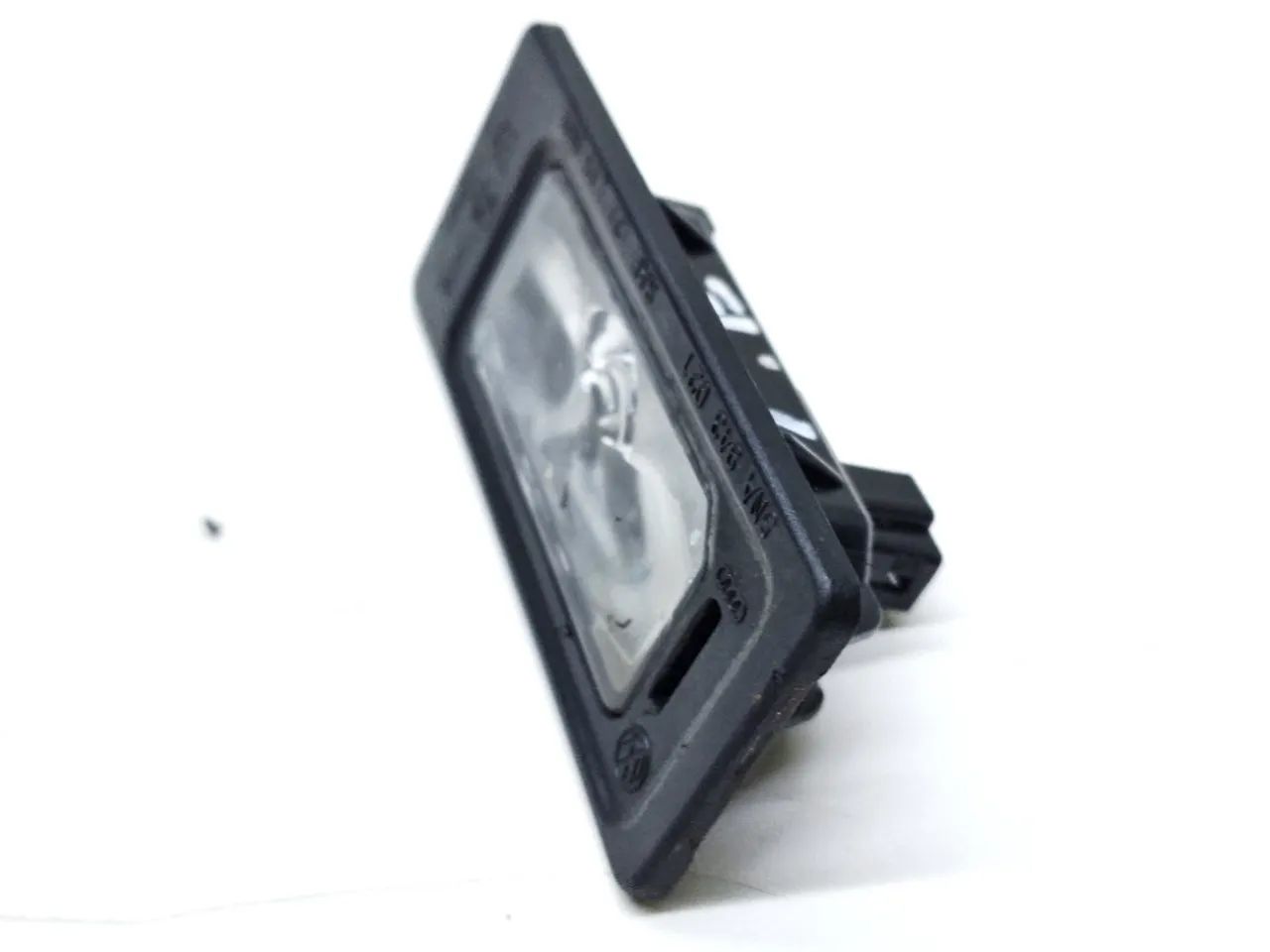 Luz Placa Traseira Esquerda Vw Nivus 1.0 Tsi 2025 - Foto 3