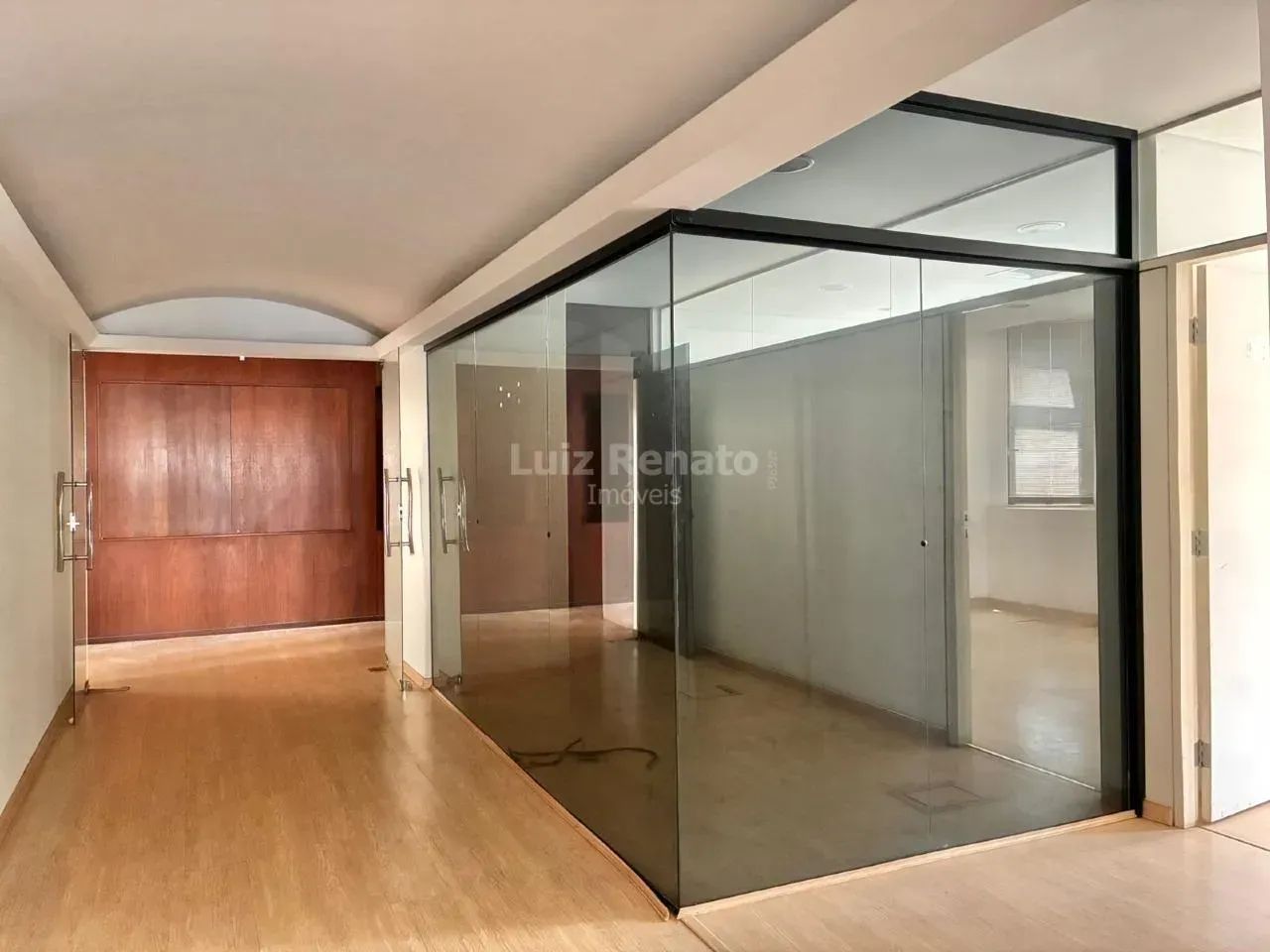 Andar corrido para aluguel 8 vagas - Coração de Jesus - Foto 5