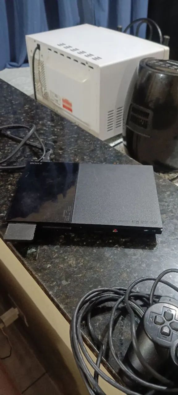 PlayStation 2 Silm 