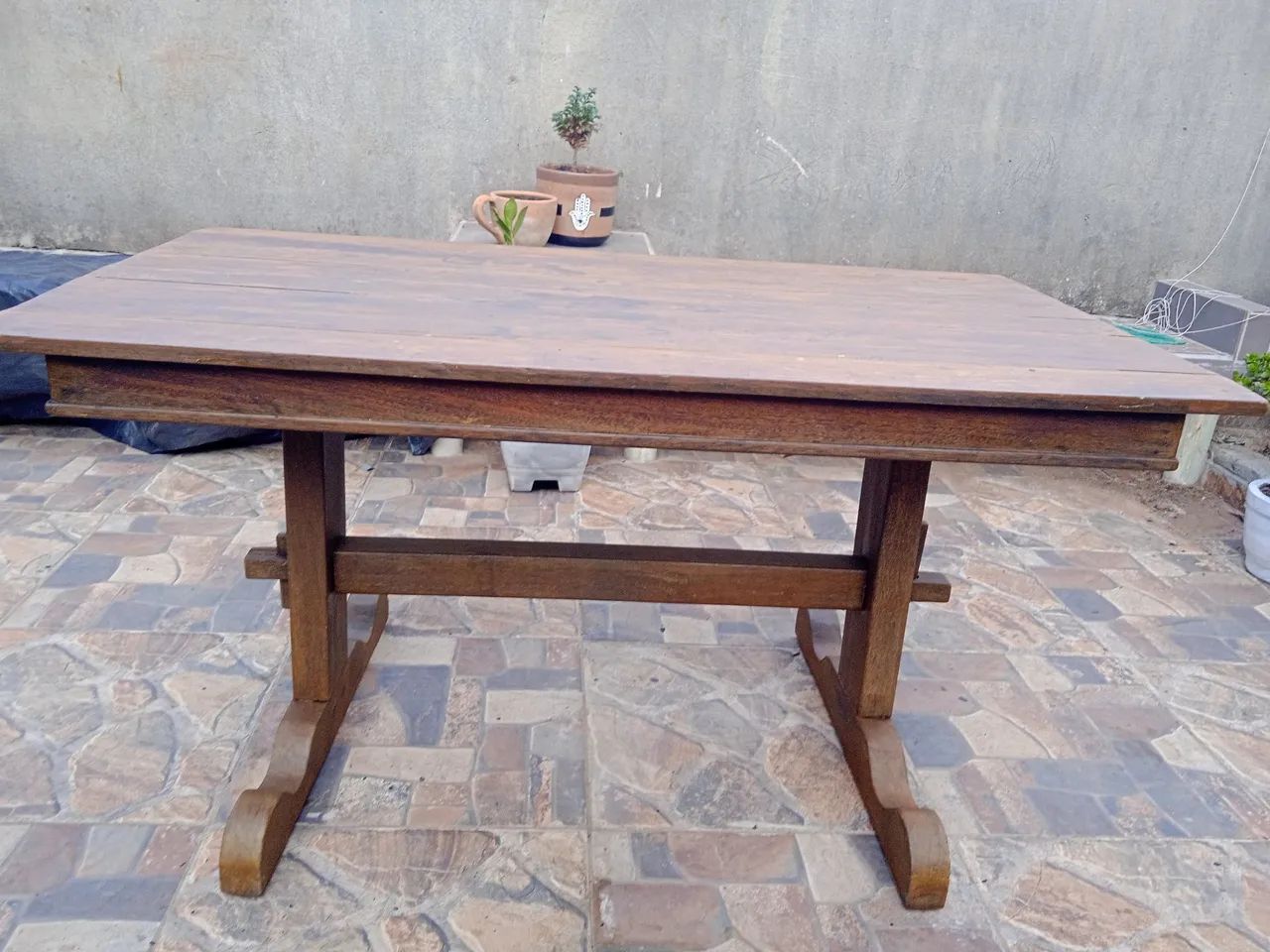 Mesa de madeira com  4 cadeiras  - Foto 2