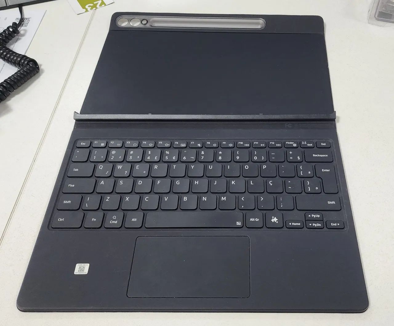 Capa Teclado Original Samsung Tab S10 Plus 12.4 pol (compatível com S9 Plus e S9FE Plus)