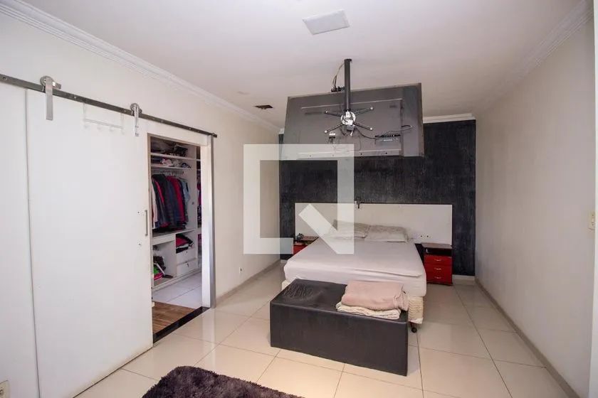 Casa à Venda - Nacional, 6 Quartos, 680 m2 - Foto 5