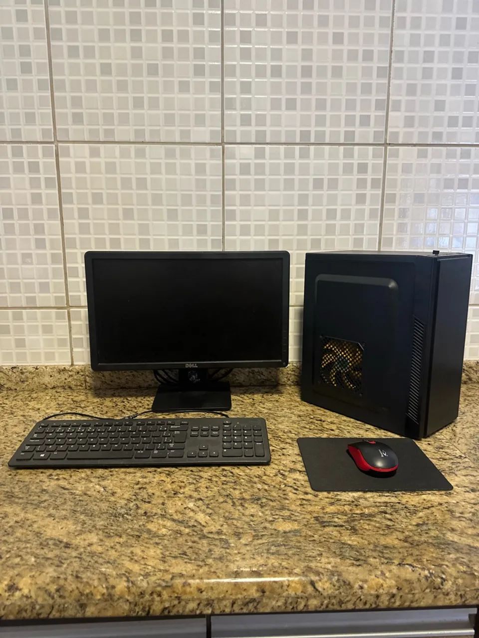 PC completo trabalho/jogos leves!