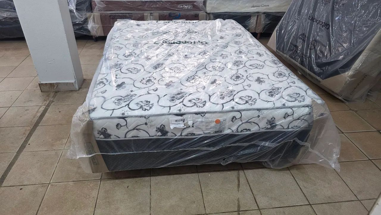Cama de casal espuma nova