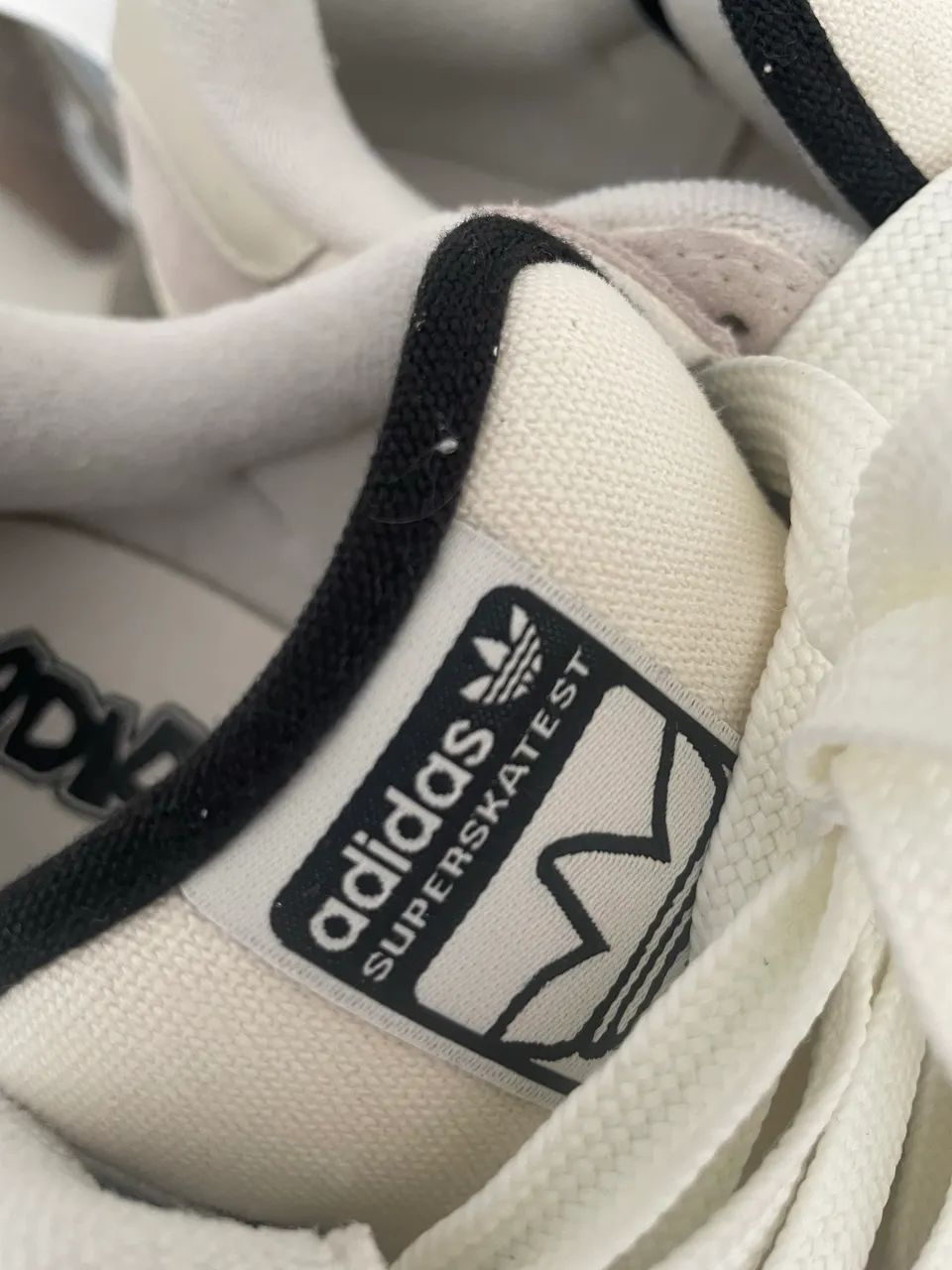 Tênis adidas original 