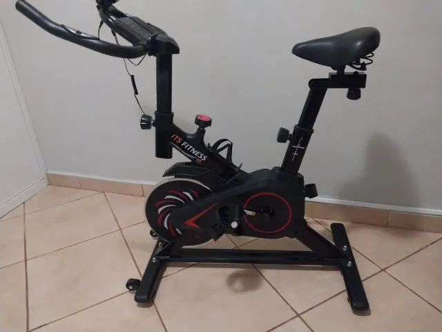 BICICLETA ERGOMÉTRICA