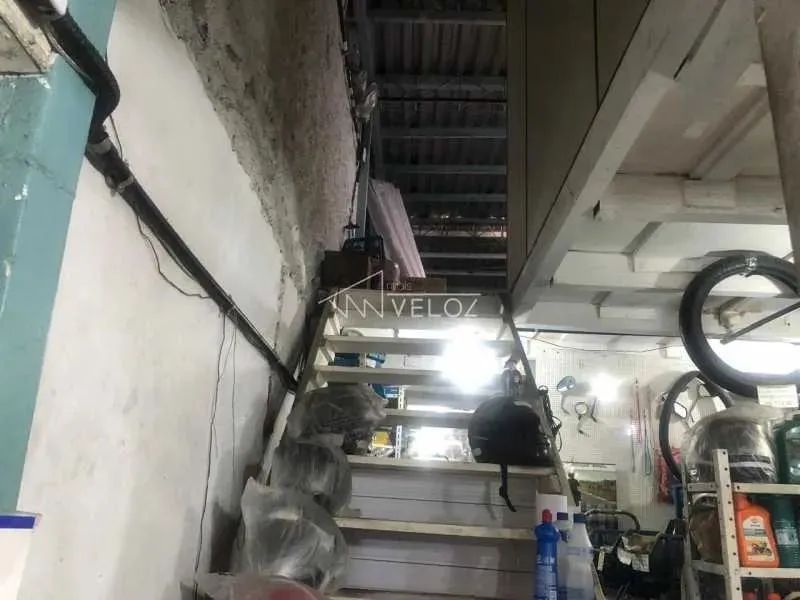 Loja - / Comercial / Catete