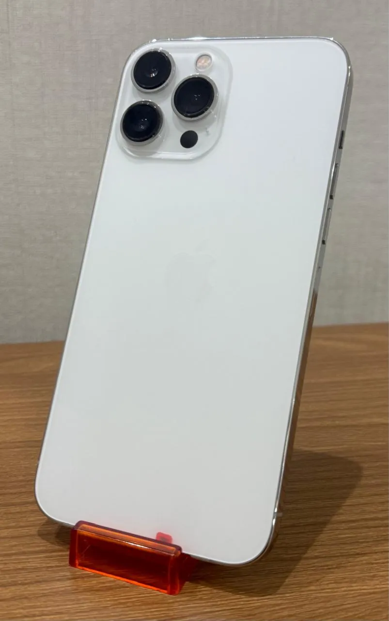 iPhone 13 Pro Max - 128GB - Branco - Celulares e Smartphones