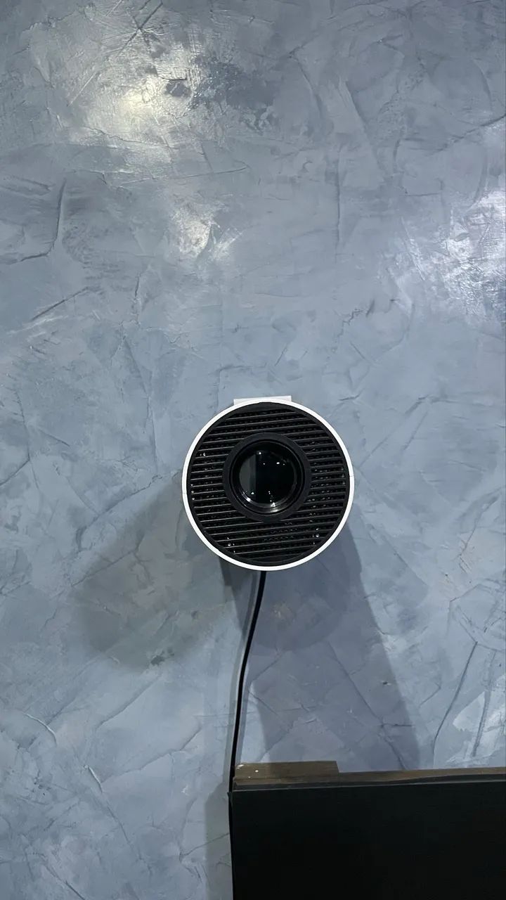 Projetor MUITO NOVO, EM PREFEITO ESTADO  - Foto 3