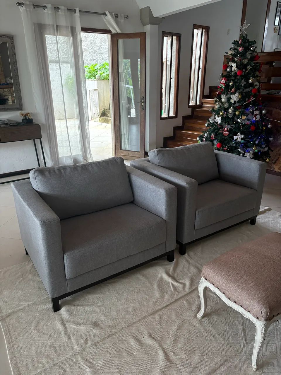 Conjunto de poltronas de linho Apolo