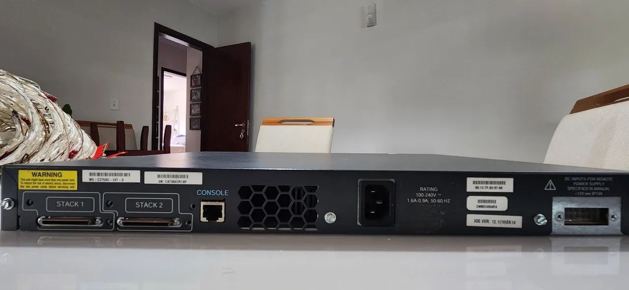 Switch Cisco Catalyst 3750 - 24 portas - Corporativo - Funcionando - Foto 2