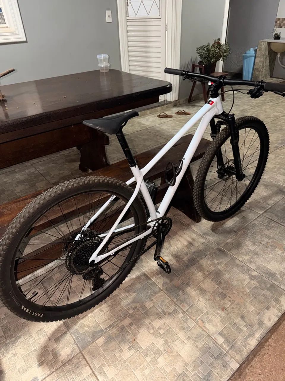 Bicicleta Specialized Chisel HT Aro 29 - 2026 - Foto 2