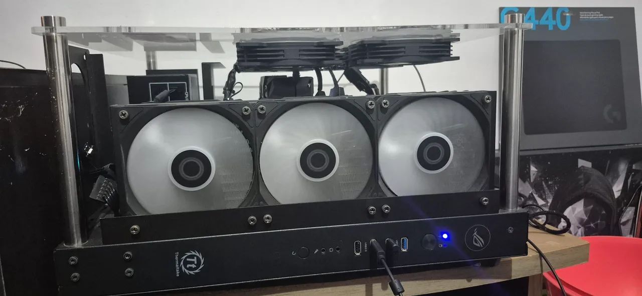 Gabinete Gamer Thermaltake Core P3  - Foto 2