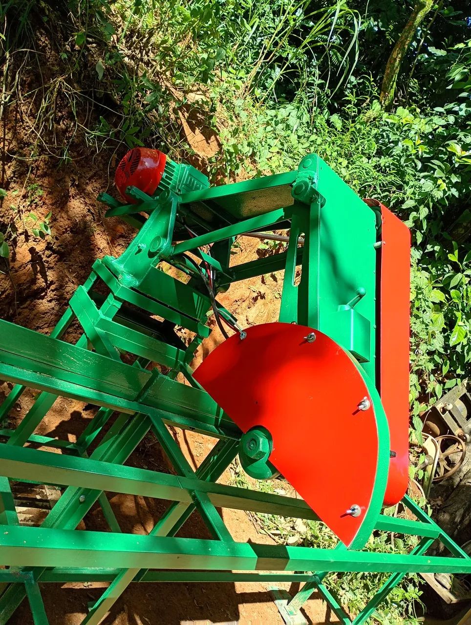 Serra destopadeira invicta 