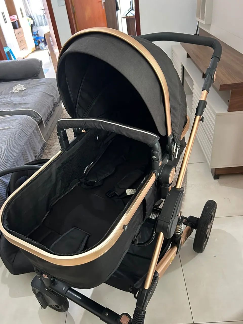 Carrinho de bebê Completo + bebê conforto  - Foto 2