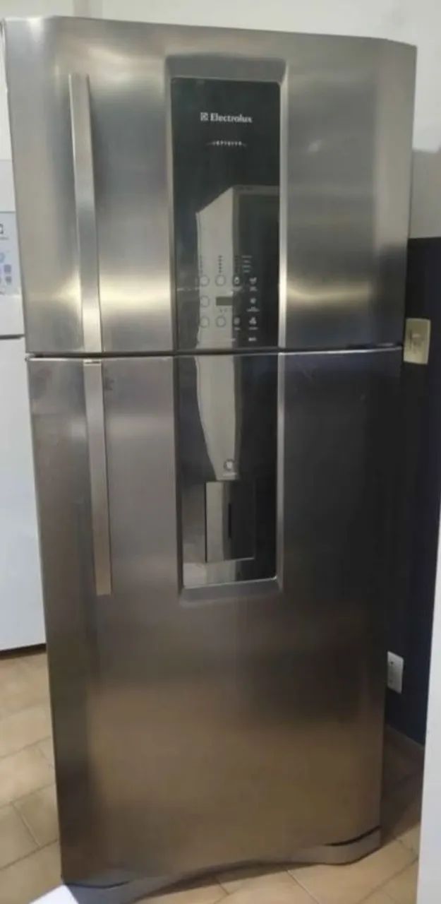 Vendo geladeira Eletrolux infinity Di80x 