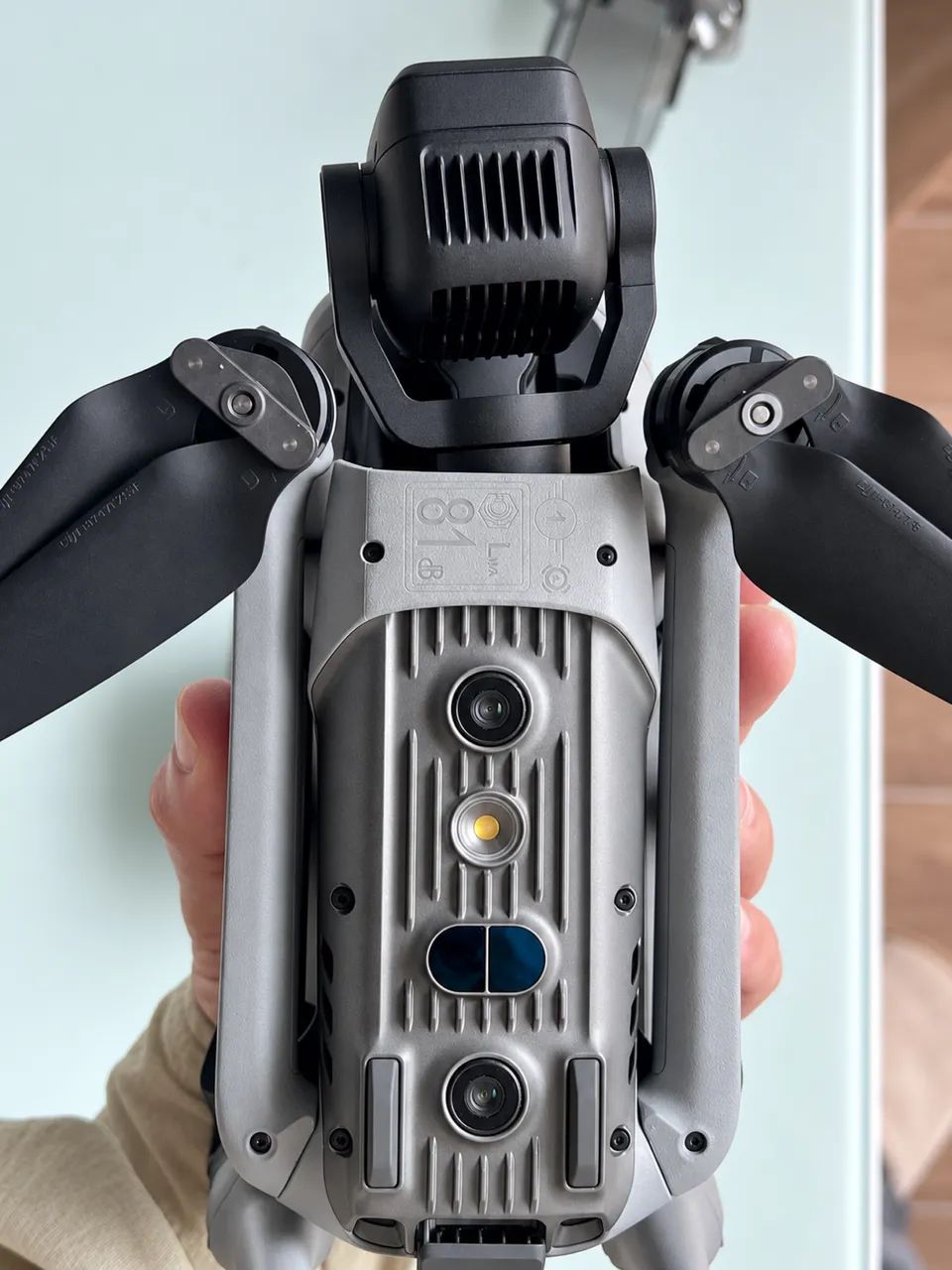Drone DJI AIR 3 S  - Foto 4