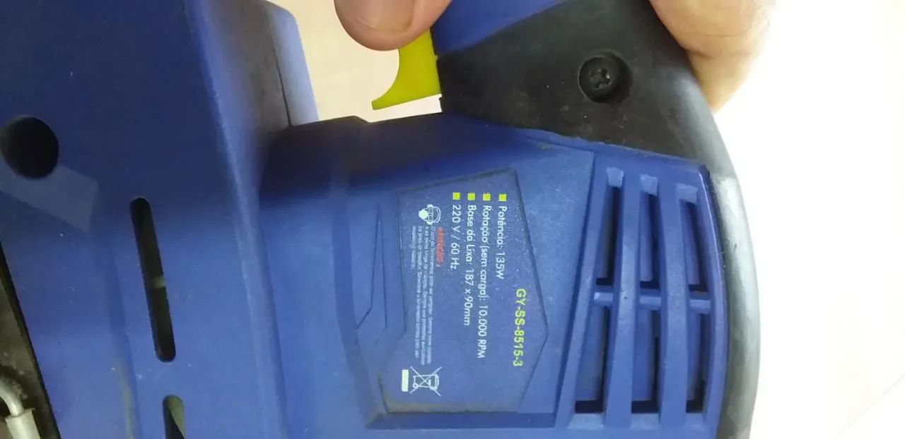 Lixadeira treme treme Goodyear conservada show  - Foto 2