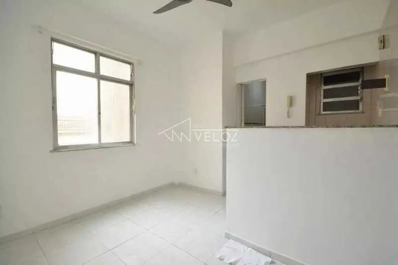Apartamento : Padrão / Residencial / Glória 2