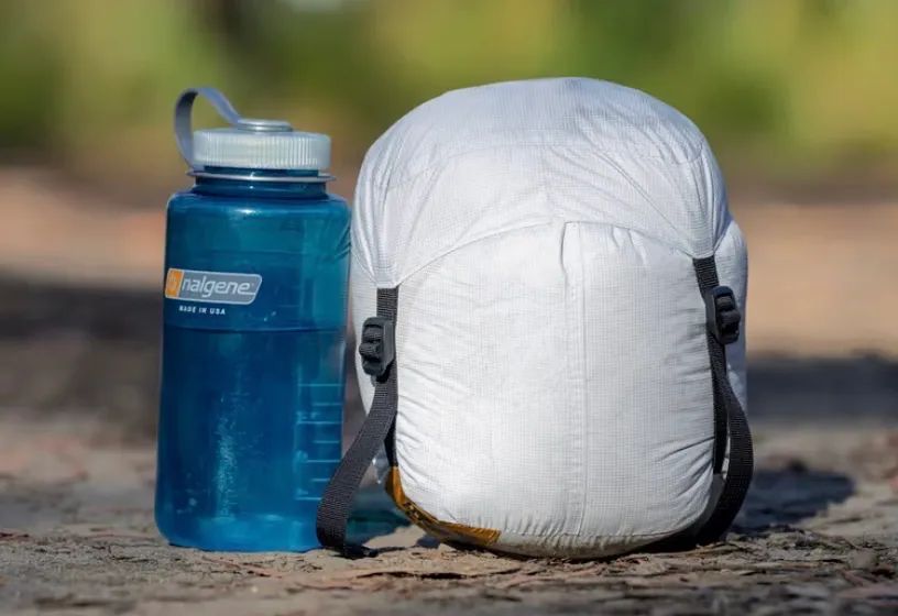 Saco de dormir the north face Gold Kazoo usado apenas uma vez. - Foto 3