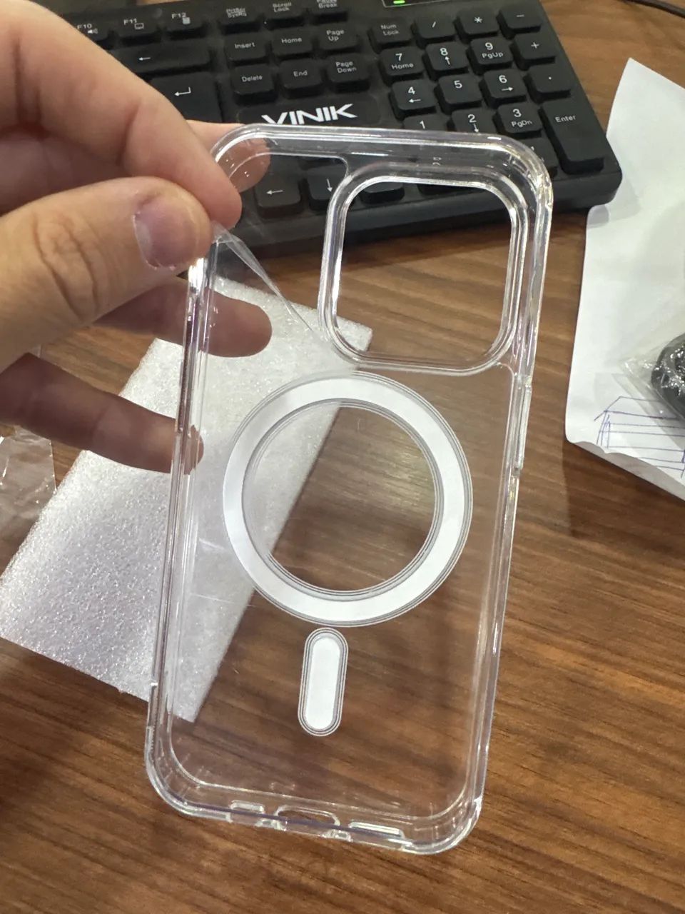 Capinha para IPhone 15 Pro com MagSafe  - Foto 2