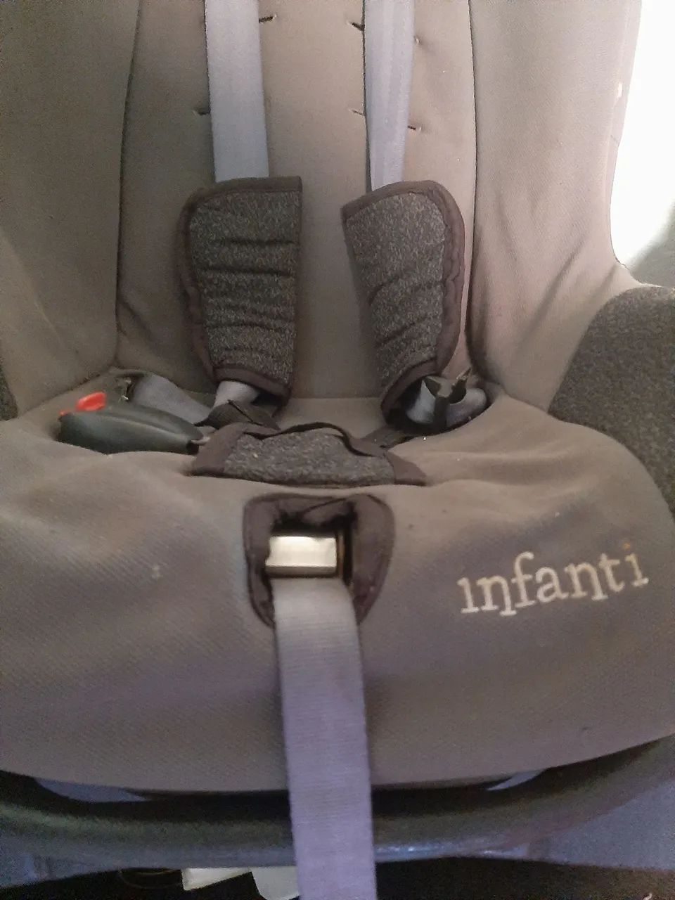 Bebê conforto + base 