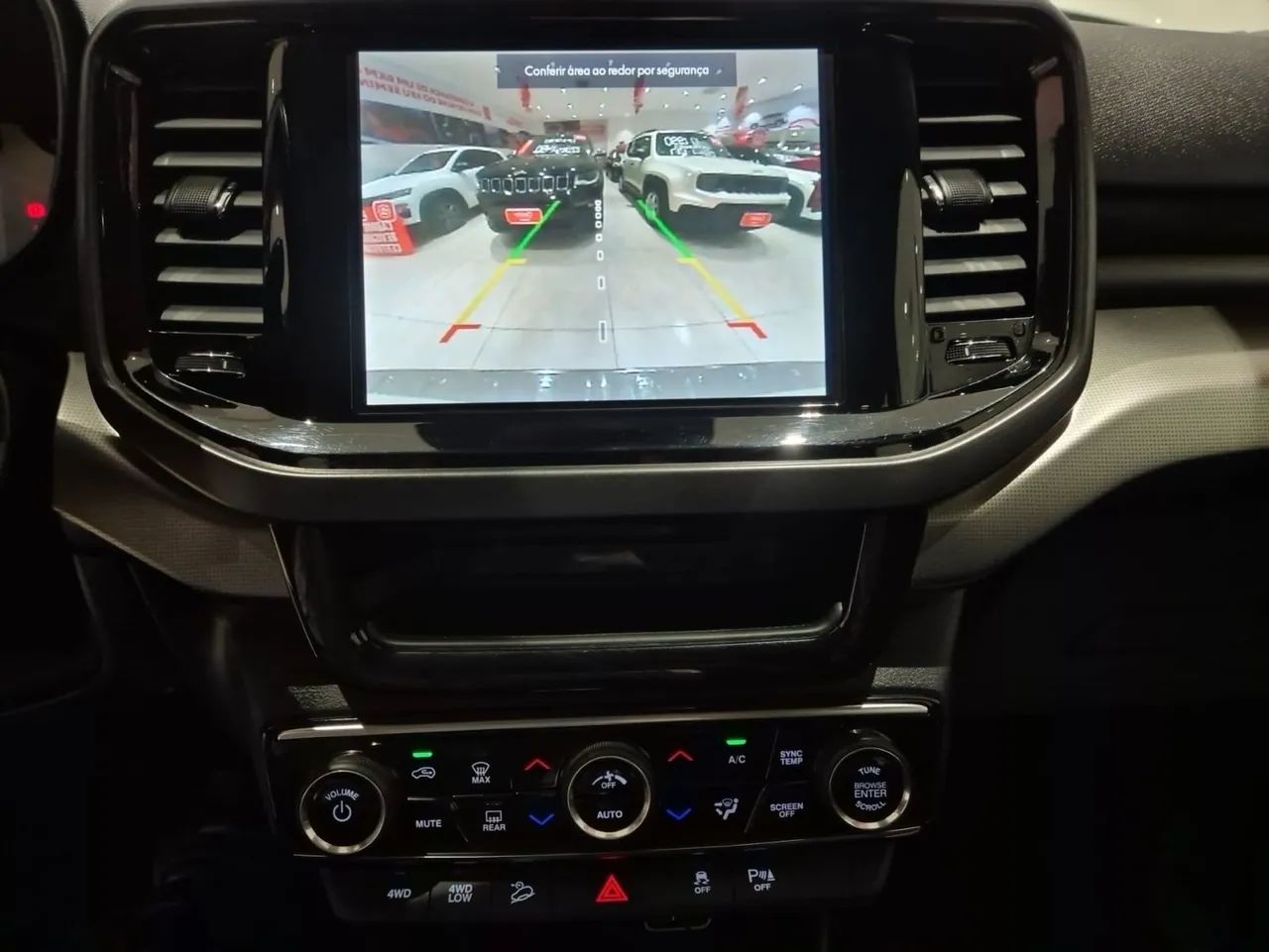 Fiat Toro Volcano 2.0 16V 4x4 TB Diesel Aut., foto 8 de 17