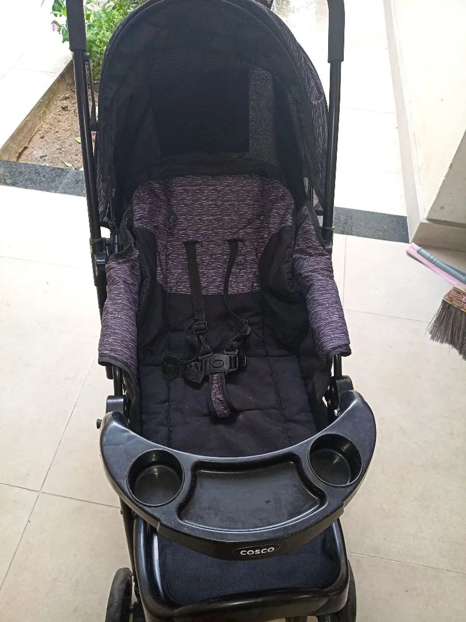 Carrinho de bebê+ bebê conforto  - Foto 4