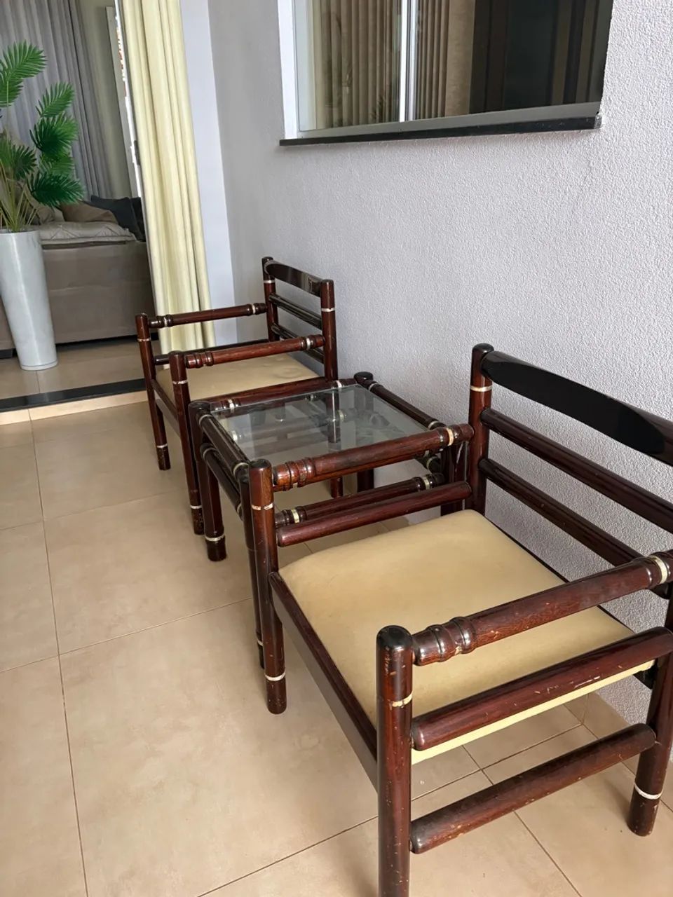 CONJUNTO DE CADEIRAS + MESA DE VIDRO - Foto 2