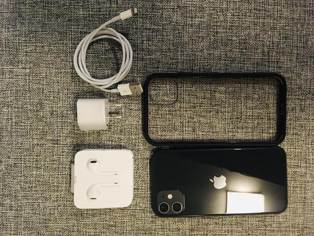 IPhone 11, preto, 128G, novinho!!! Acompanha capa e película aplicada! - Foto 3