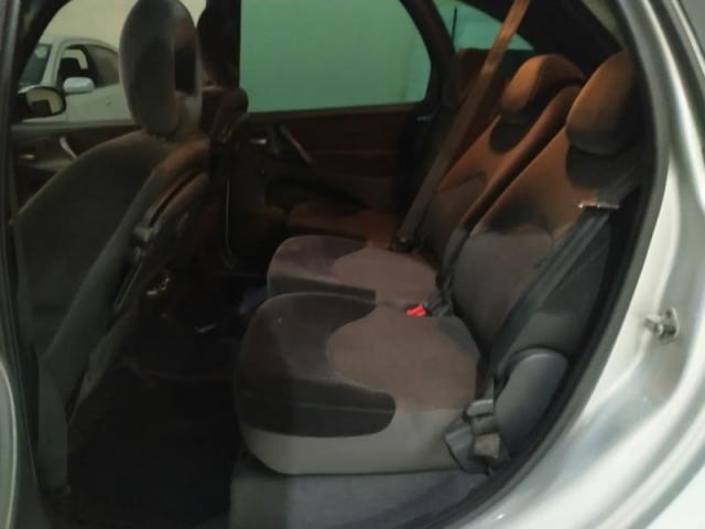 CITROEN XSARA PICASSO GLX 1.6 16v(Flex) 4p 2011 - Foto 10