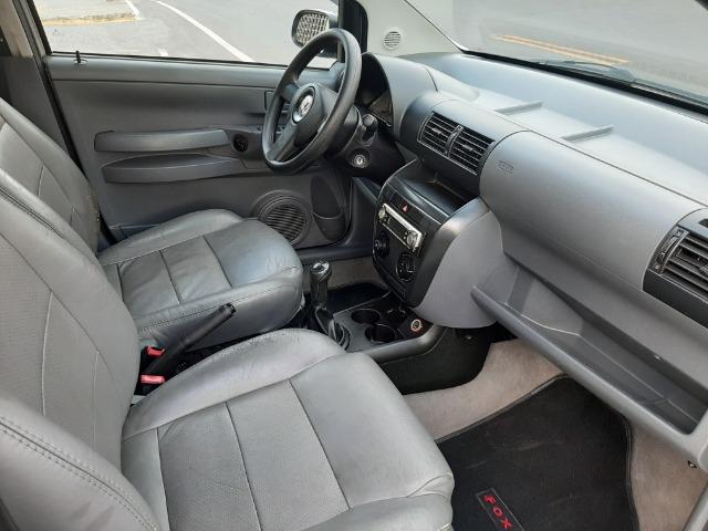 Volkswagen Fox 1.6 8v plus completo - Foto 11