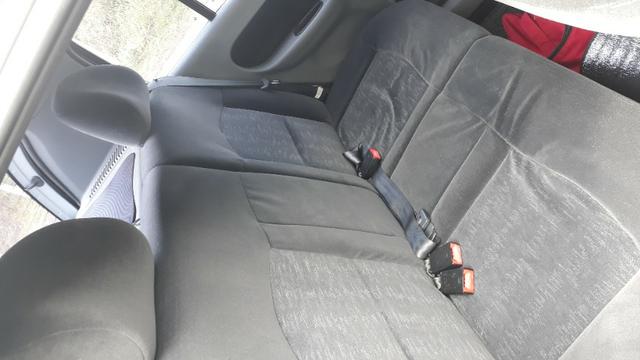 Clio PRI 1.6 2006 4P completo 110cv Prata - Foto 4