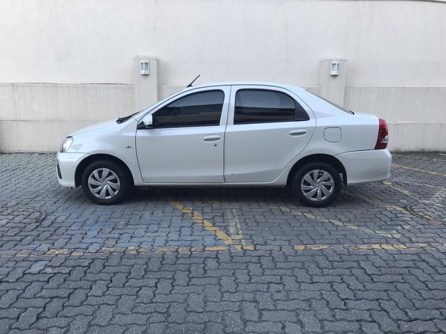 Toyota Etios Sedan 1.5 X Automático 2018 - Foto 3
